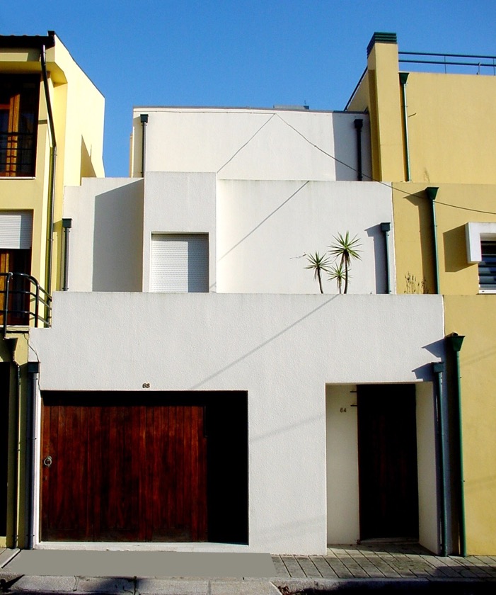 Rua Padre Xavier Coutinho, 64